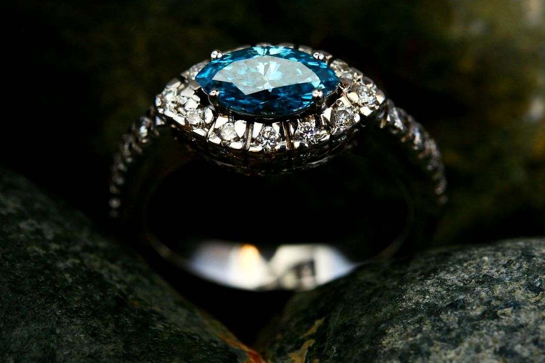 Antique ring repair - case study